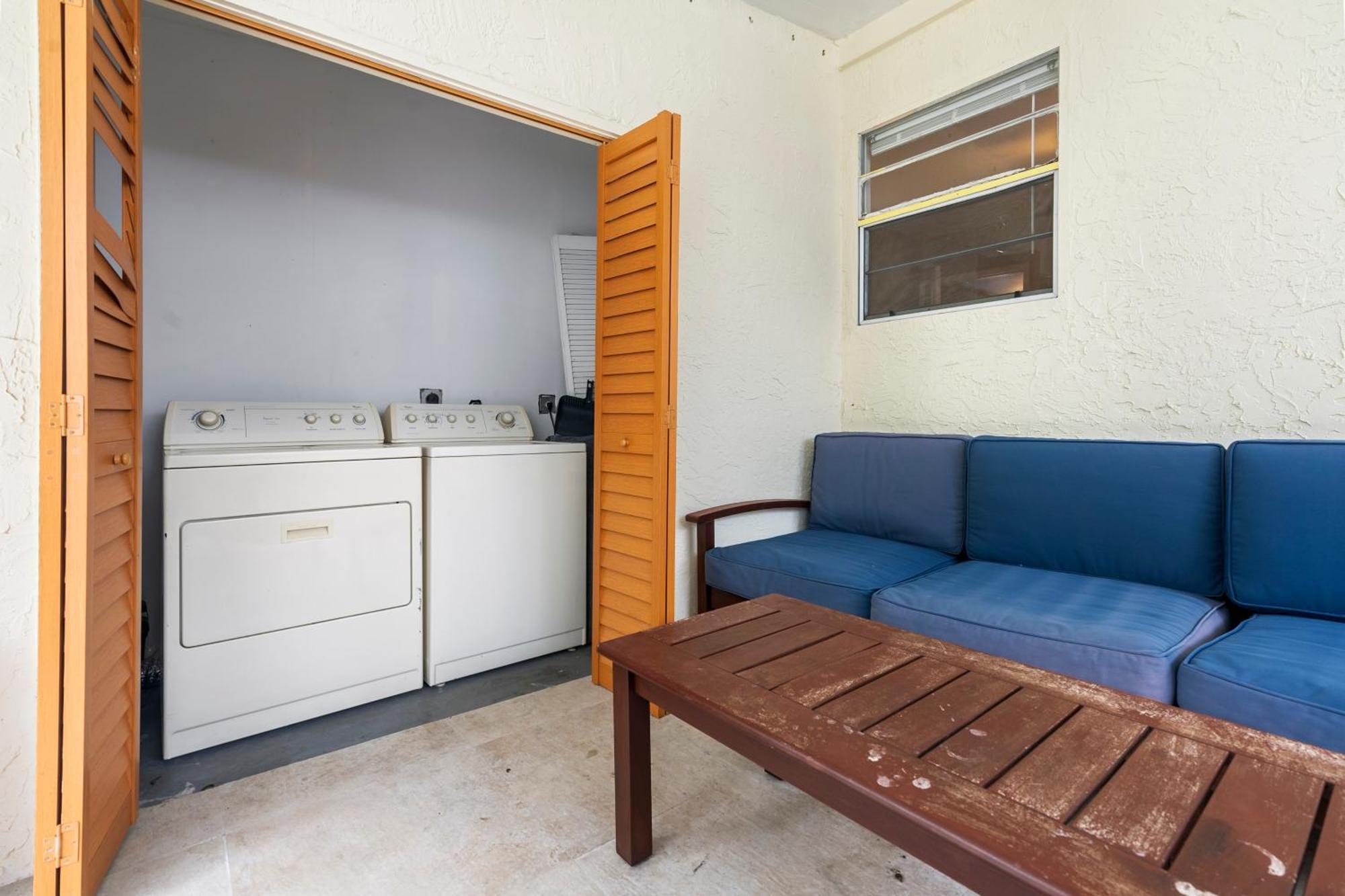 Chic Downtown Vacation Home And Guest Home 웨스트 팜 비치 외부 사진